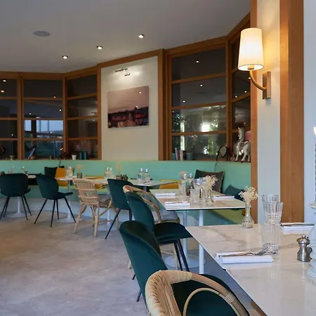 Western Paris Hotel