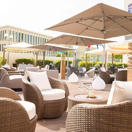 Hotel Western Paris 4*