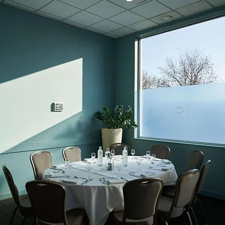 Western Paris Hotel Saclay