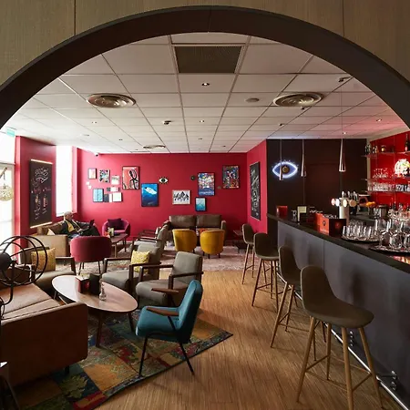 Hotel Western Paris Saclay