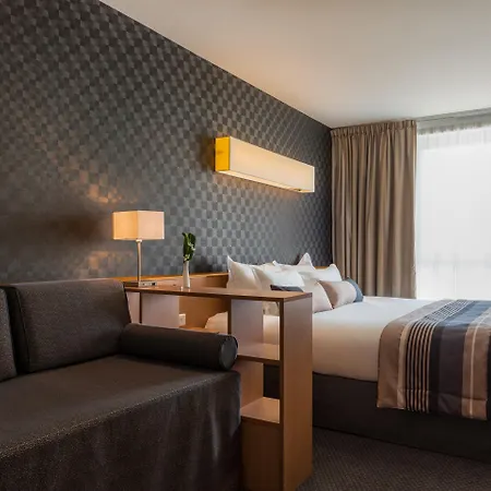 Western Paris 4* Saclay