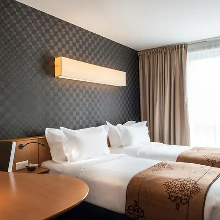 Hotel Western Paris 4*