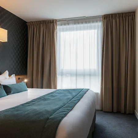 Western Paris 4* Saclay
