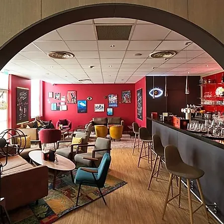 Western Paris Hotel Saclay