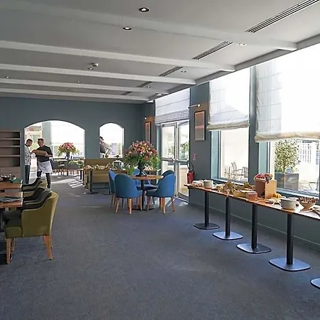 Western Paris Hotel